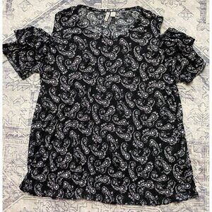Cato Black & White Paisley Print Cold Shoulder Top Medium Stretch Blouse Shirt